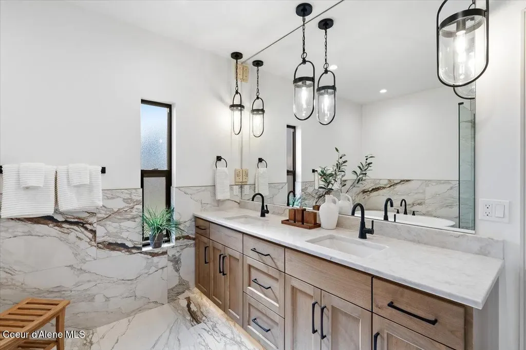 1371 W Tamarindo Lane Hayden ID 83835