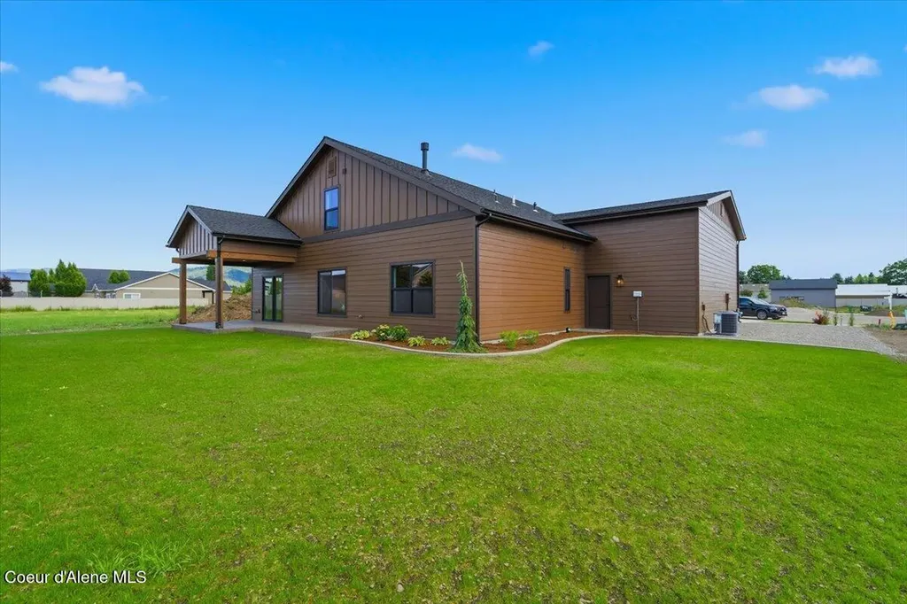 1371 W Tamarindo Lane Hayden ID 83835