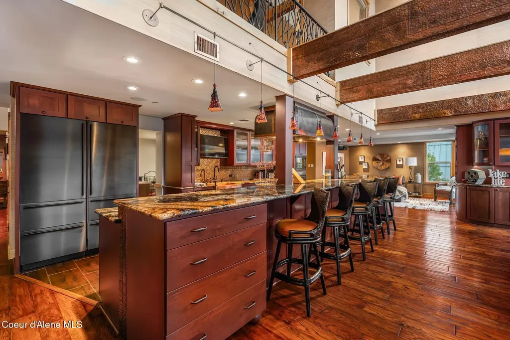 412 Sandpoint Avenue Sandpoint ID 83864