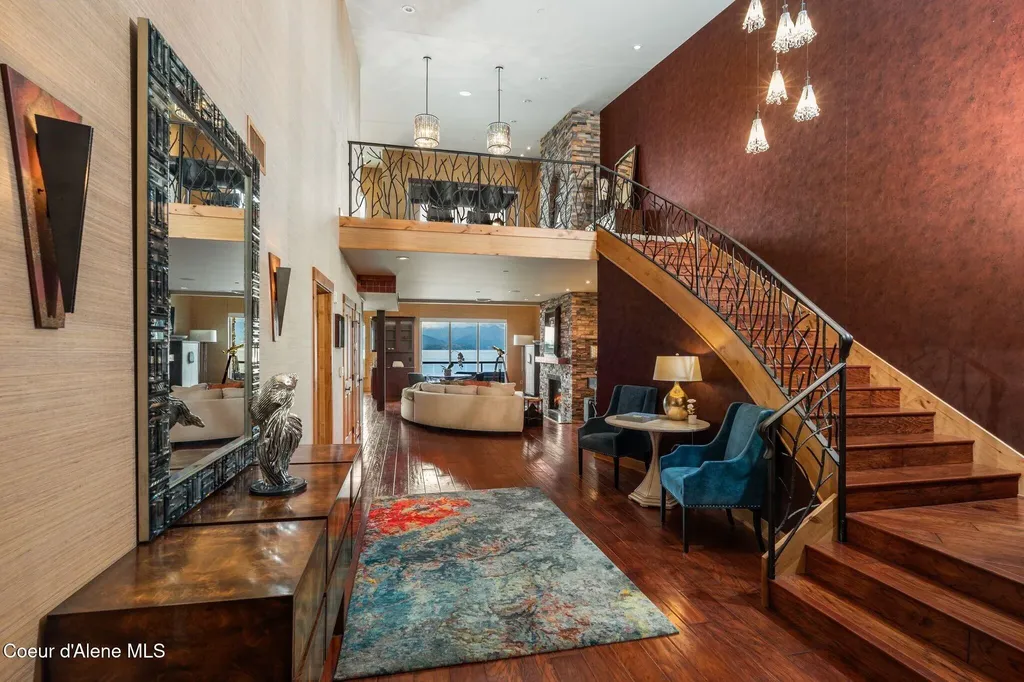 412 Sandpoint Avenue Sandpoint ID 83864