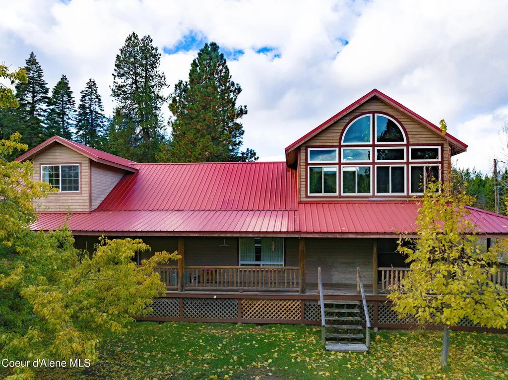 6584 E Burma Road Harrison ID 83833