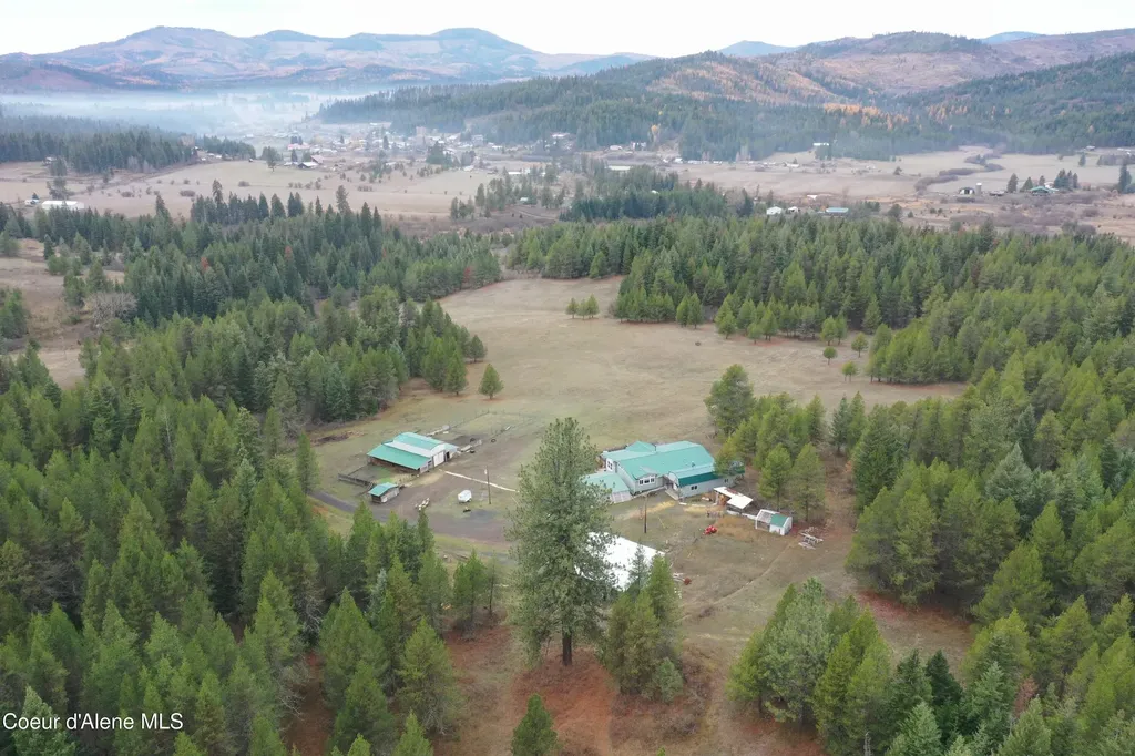 388 Owl Creek Lane Emida ID 83861