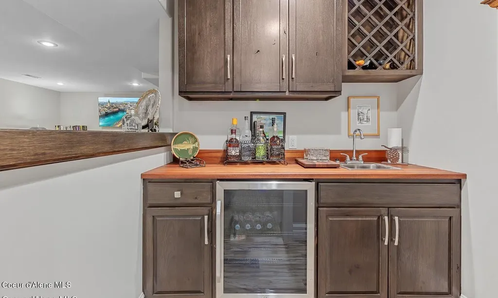 9925 N Country Club Drive Hayden Lake ID 83835