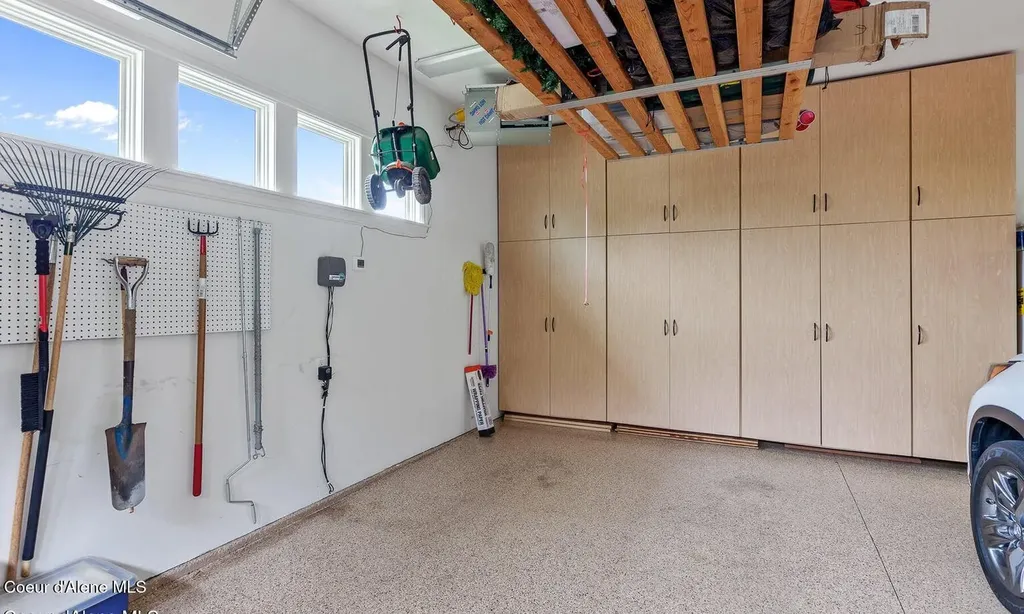 9925 N Country Club Drive Hayden Lake ID 83835