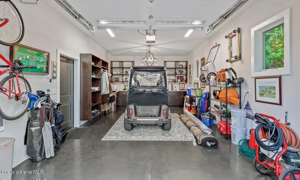 9925 N Country Club Drive Hayden Lake ID 83835