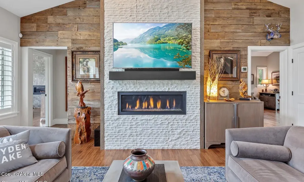 9925 N Country Club Drive Hayden Lake ID 83835