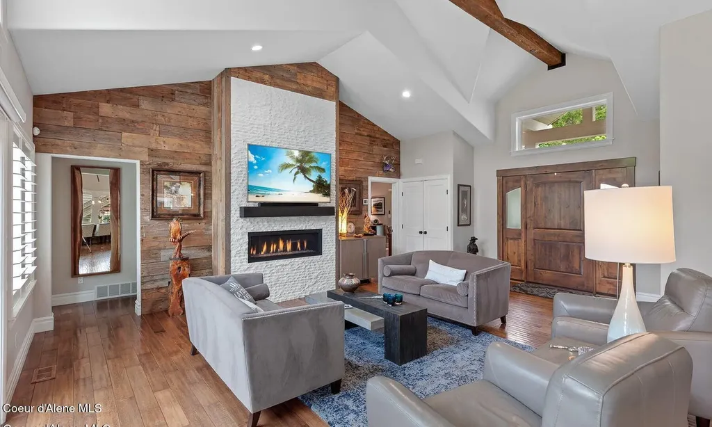 9925 N Country Club Drive Hayden Lake ID 83835