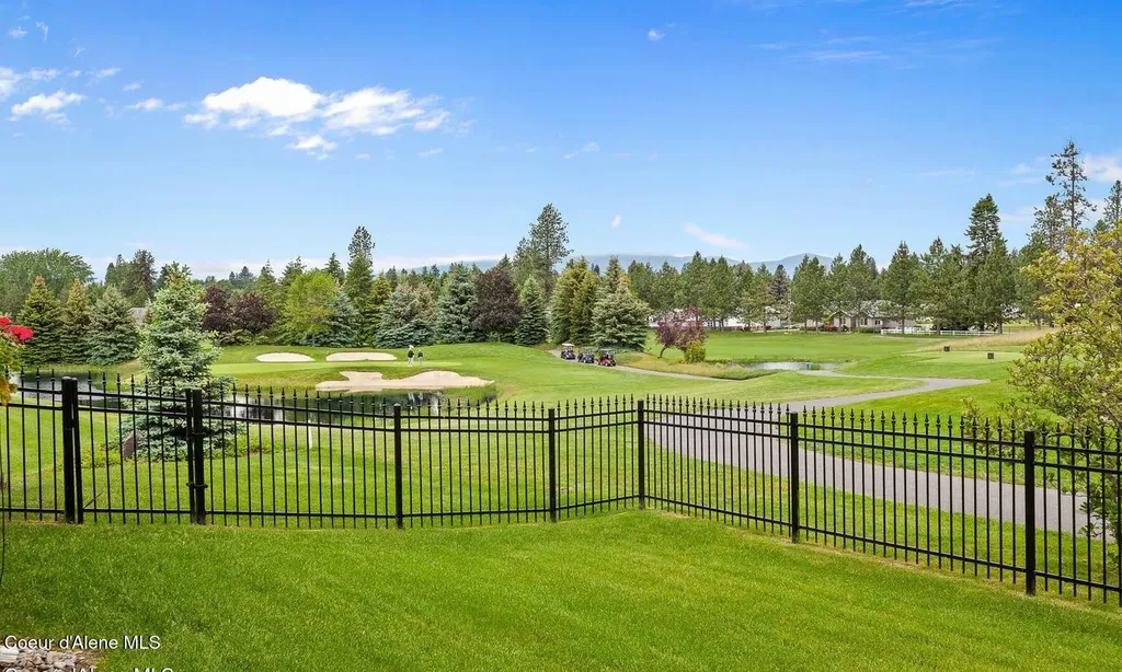 9925 N Country Club Drive Hayden Lake ID 83835