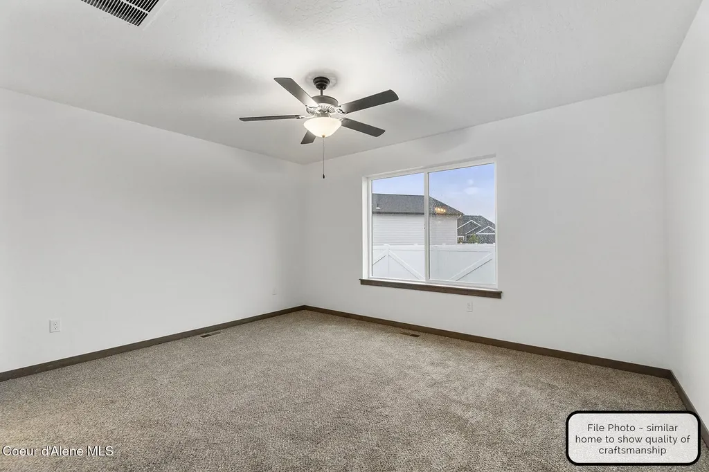 9042 W Swather Avenue Rathdrum ID 83858