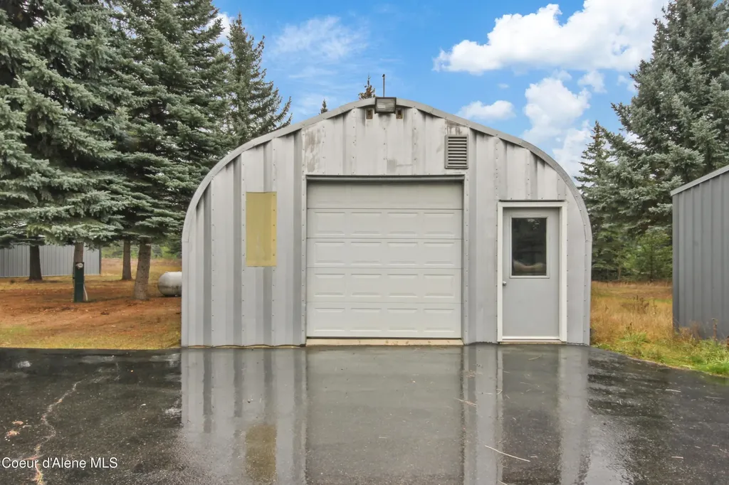 97 Three Sisters Drive Athol ID 83801