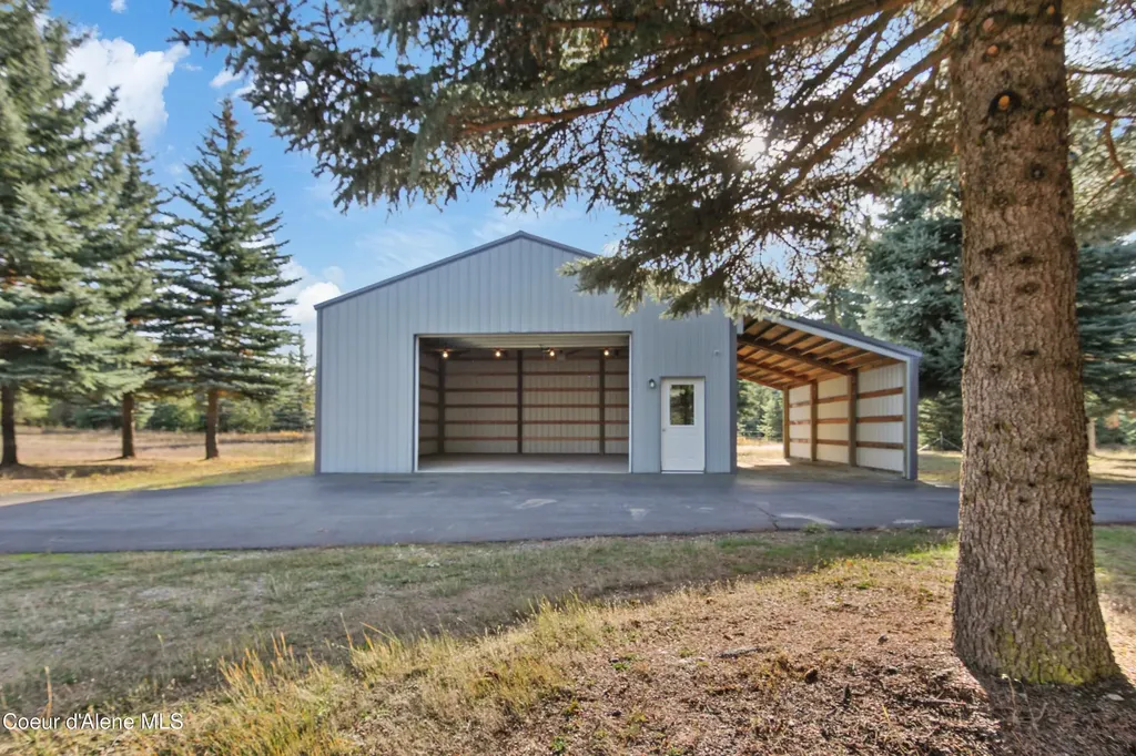 97 Three Sisters Drive Athol ID 83801