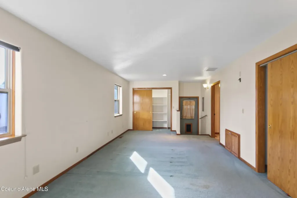 97 Three Sisters Drive Athol ID 83801