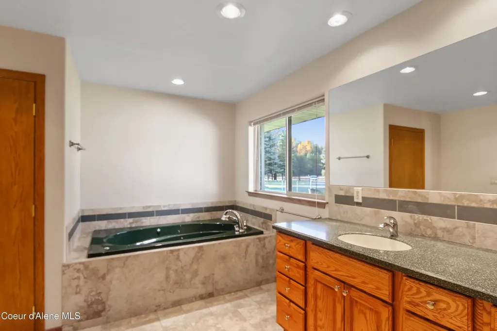 97 Three Sisters Drive Athol ID 83801