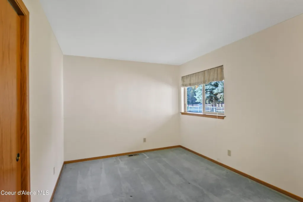 97 Three Sisters Drive Athol ID 83801