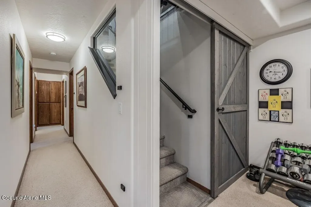 7082 E Poleline Avenue Post Falls ID 83854