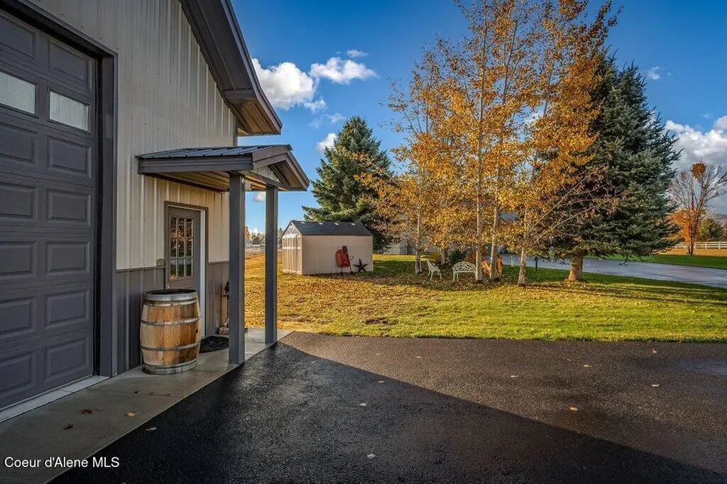 7082 E Poleline Avenue Post Falls ID 83854