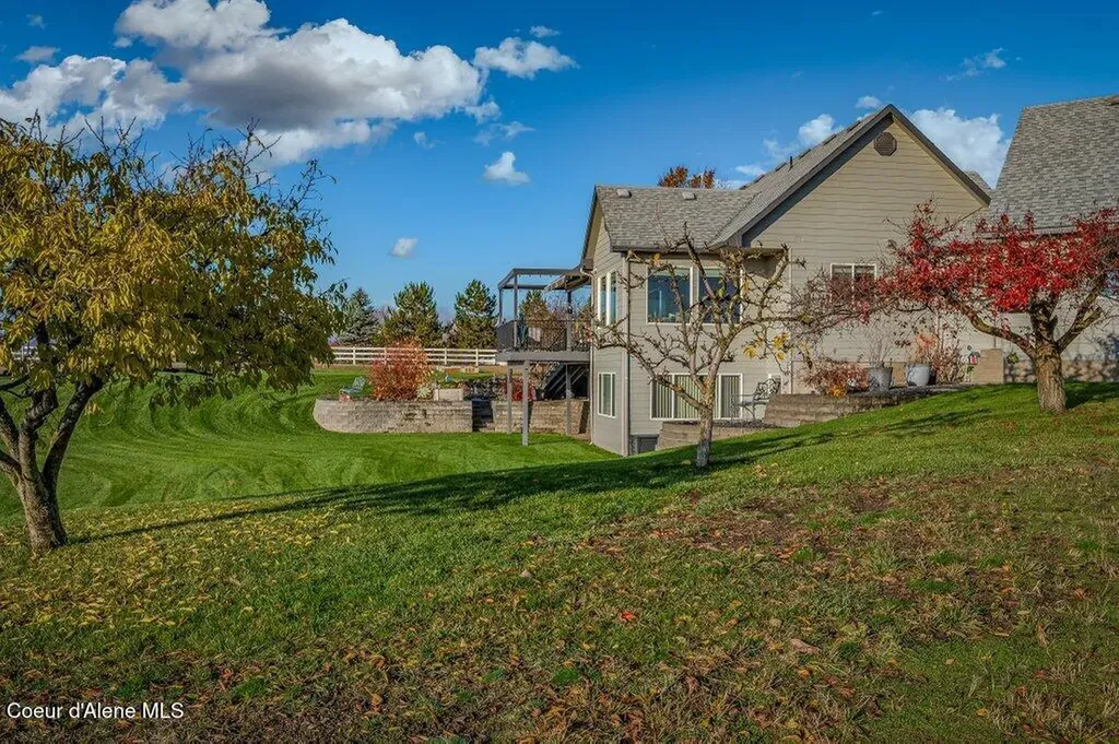 7082 E Poleline Avenue Post Falls ID 83854