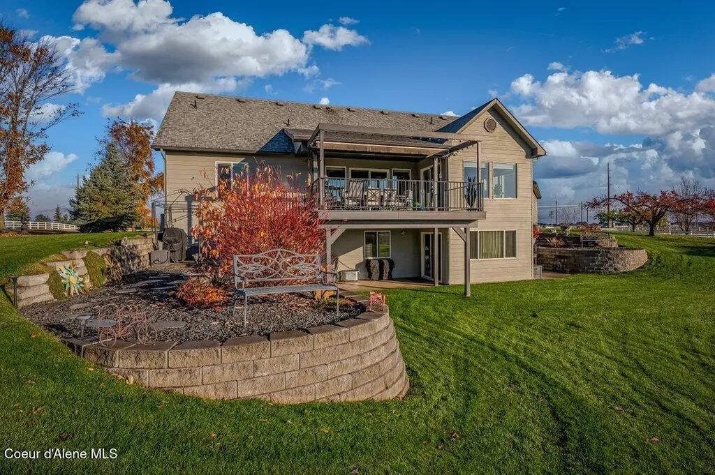 7082 E Poleline Avenue Post Falls ID 83854