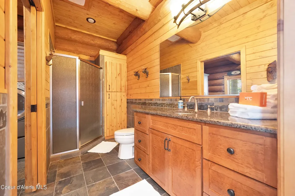 122 Makridge Lane Kingston ID 83839