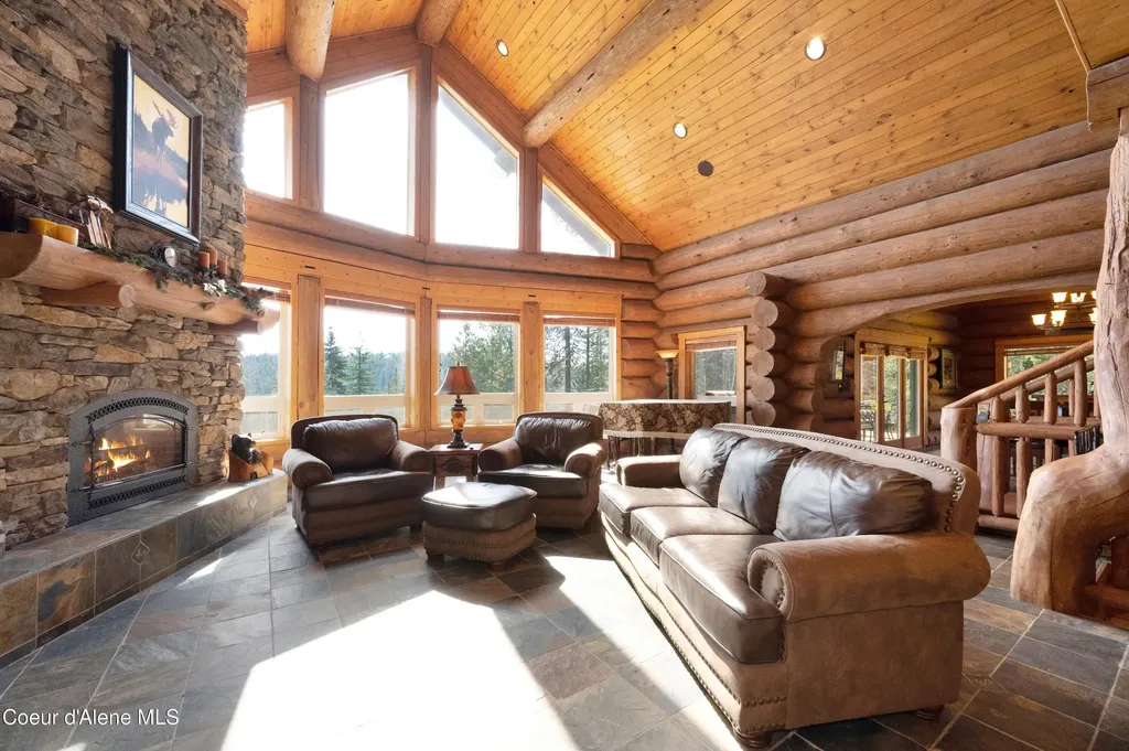 122 Makridge Lane Kingston ID 83839