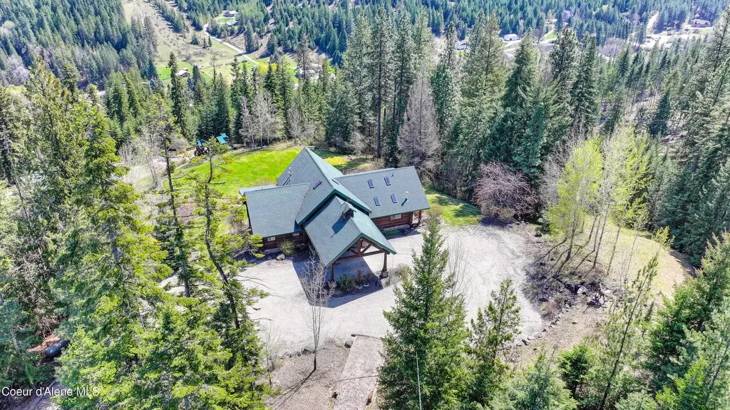122 Makridge Lane Kingston ID 83839