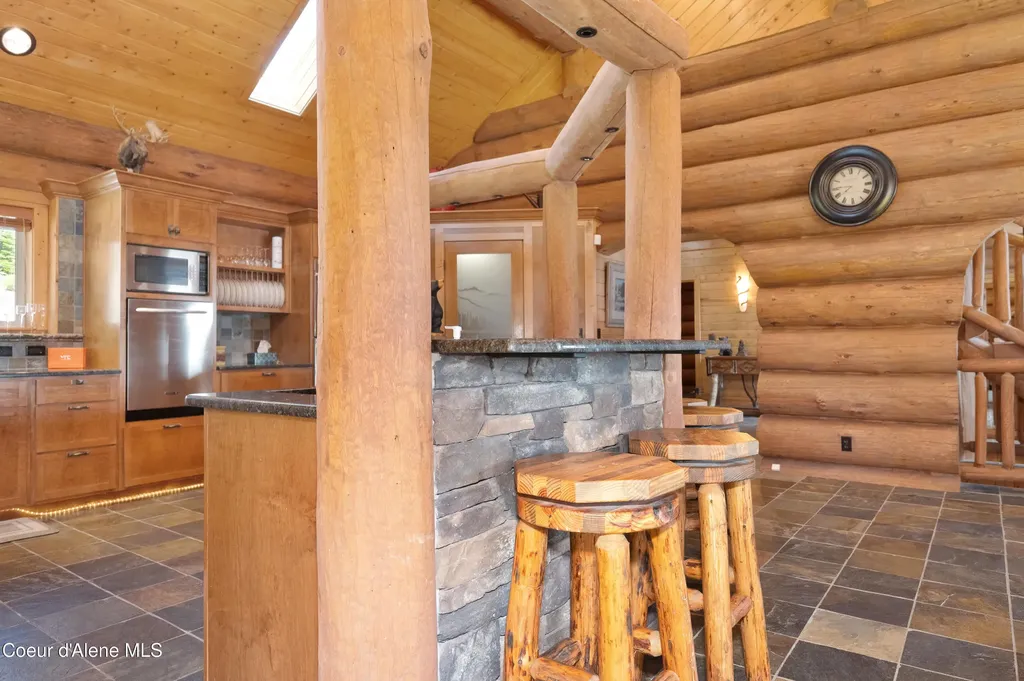 122 Makridge Lane Kingston ID 83839
