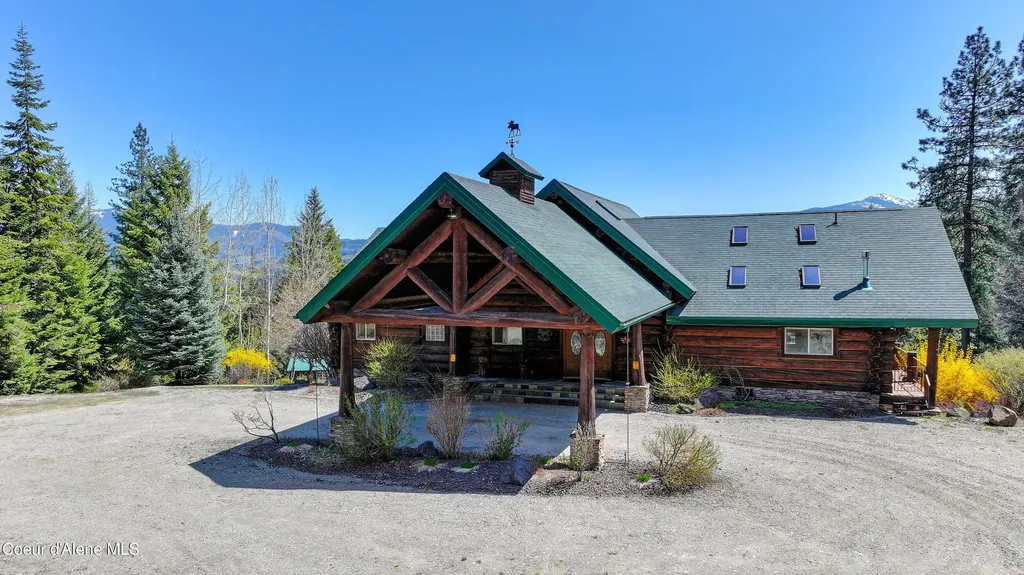 122 Makridge Lane Kingston ID 83839