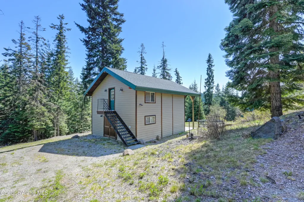 122 Makridge Lane Kingston ID 83839