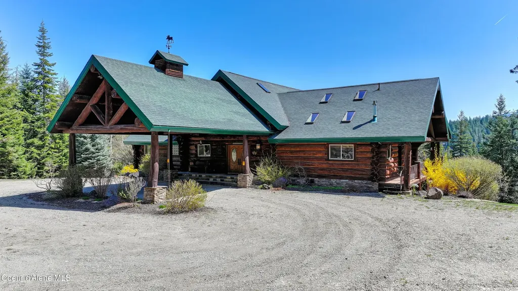 122 Makridge Lane Kingston ID 83839