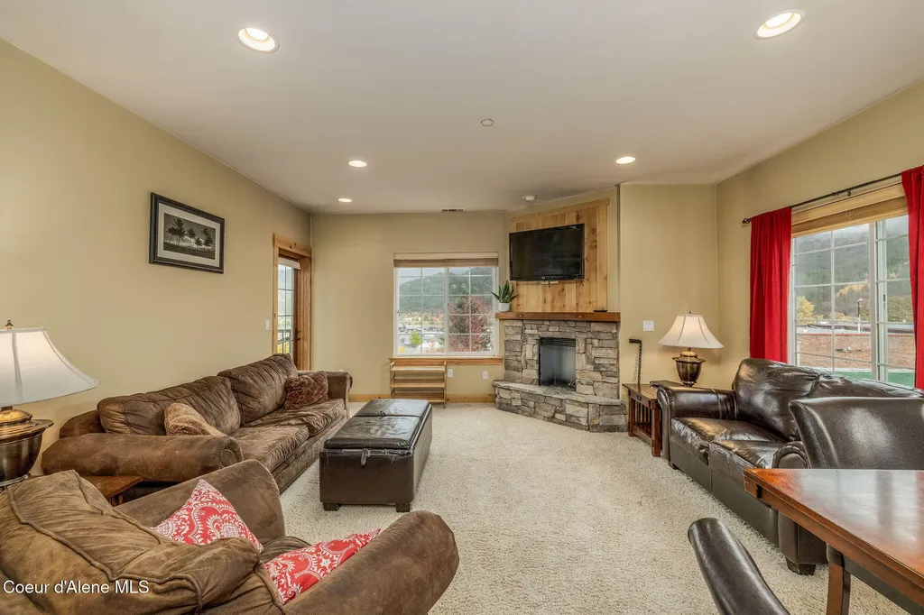 308 Ohio Avenue Kellogg ID 83837