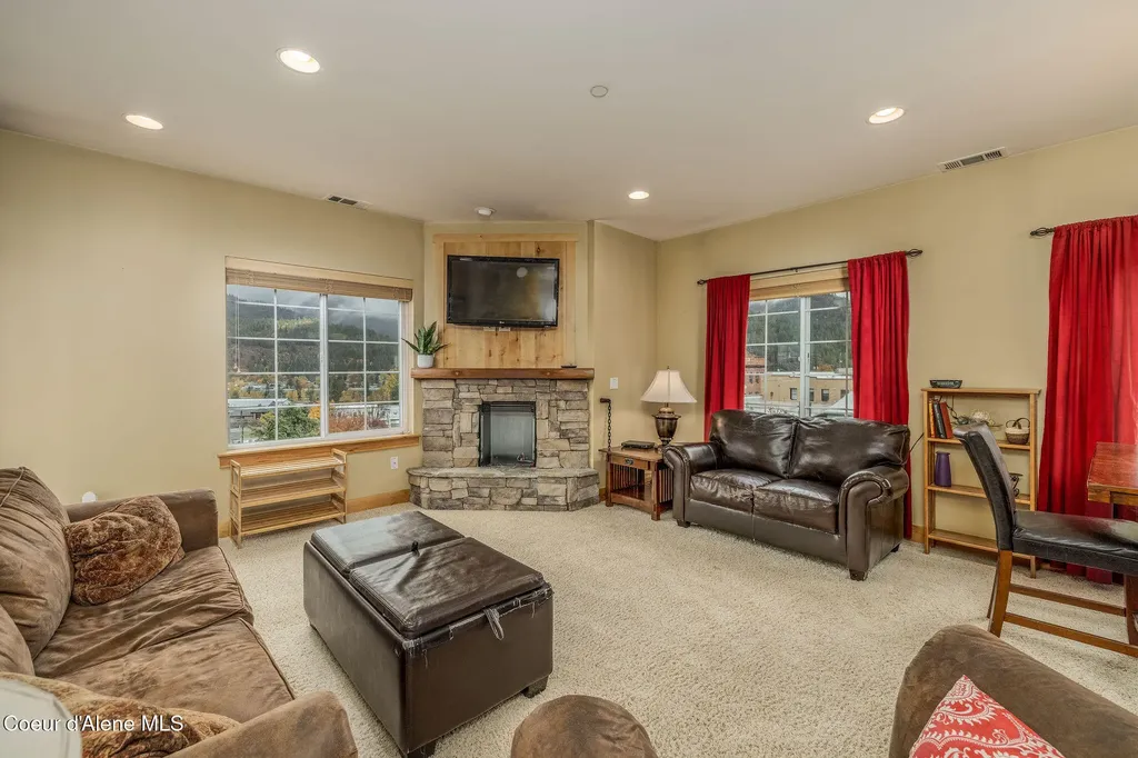 308 Ohio Avenue Kellogg ID 83837
