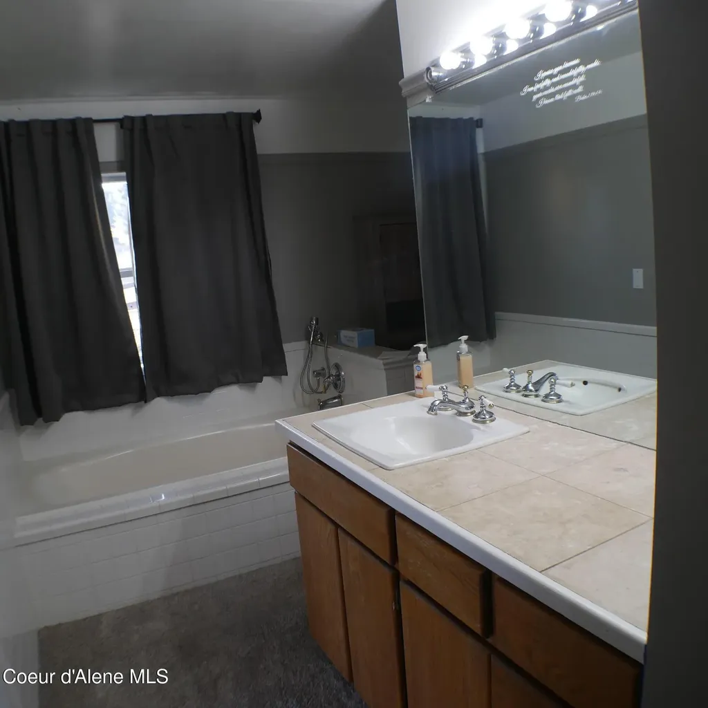 224 Grandview Drive St. Maries ID 83861