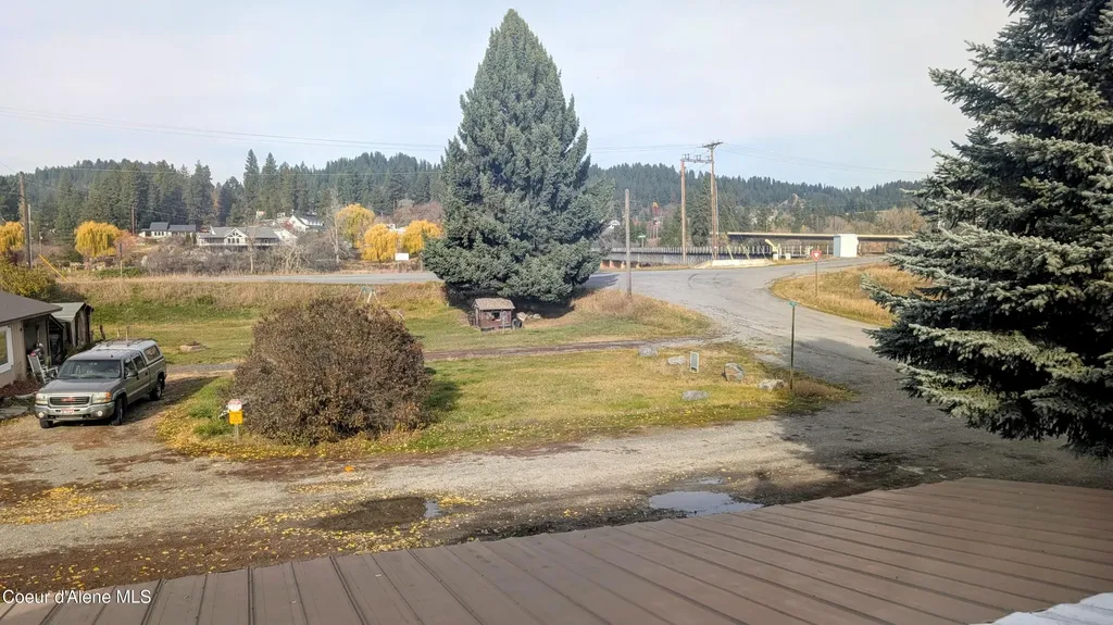 7168 4th Street Bonners Ferry ID 83805