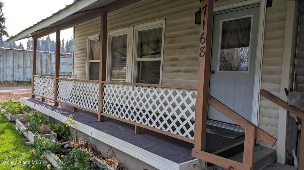 7168 4th Street Bonners Ferry ID 83805