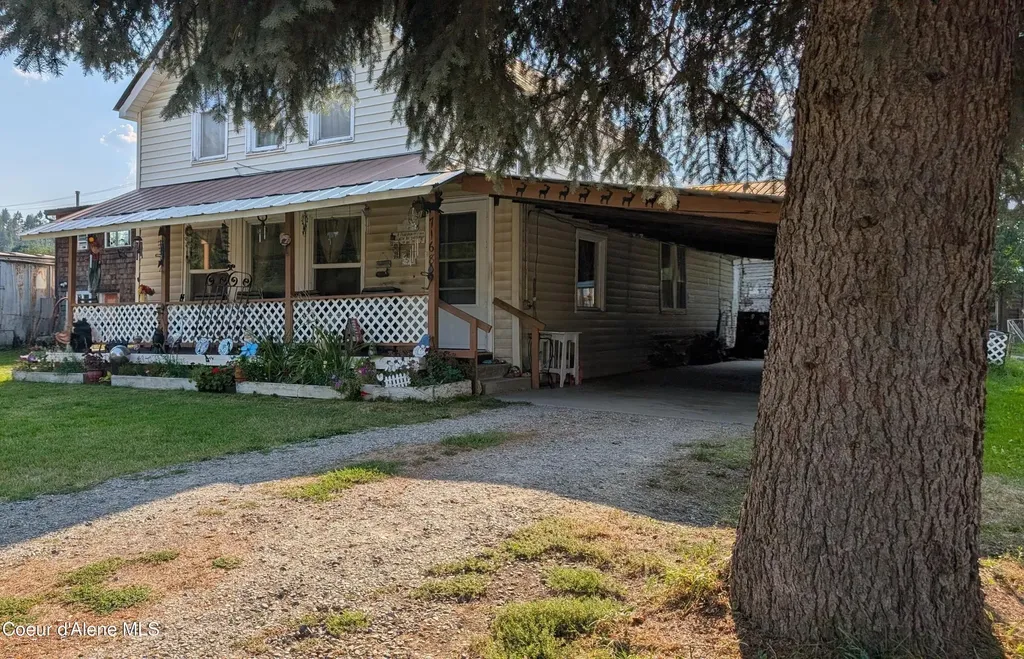 7168 4th Street Bonners Ferry ID 83805