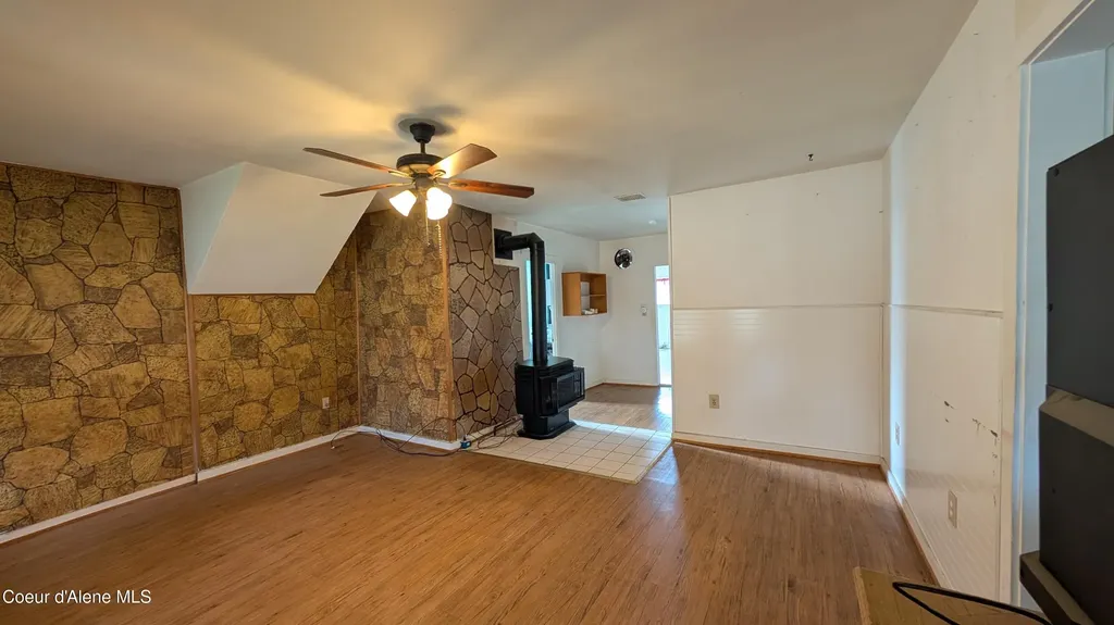 7168 4th Street Bonners Ferry ID 83805