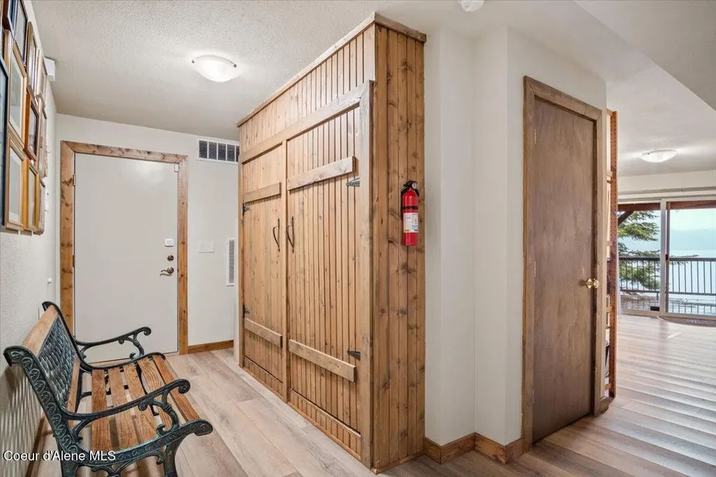 867 E Pine Ridge Drive Harrison ID 83833
