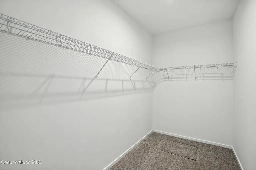 3333 N Corvus Street Post Falls ID 83854