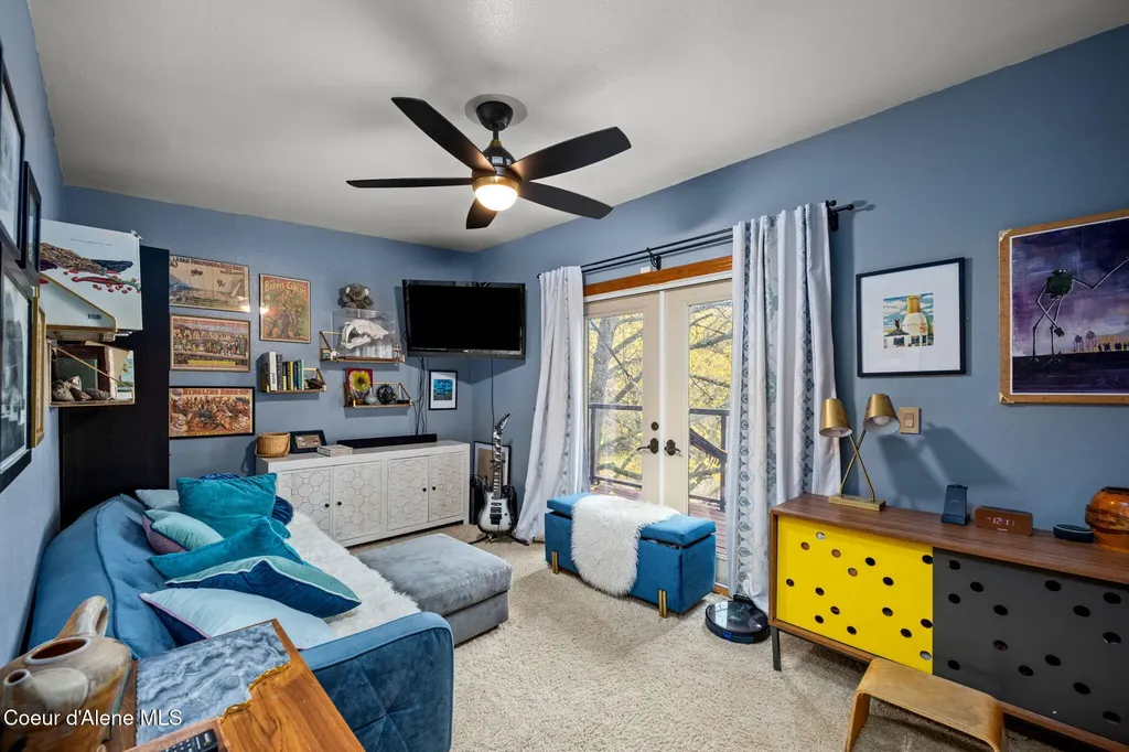 7324 E Revilo Point Road Hayden ID 83835