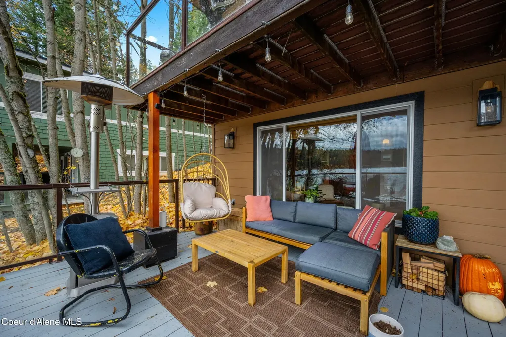 7324 E Revilo Point Road Hayden ID 83835