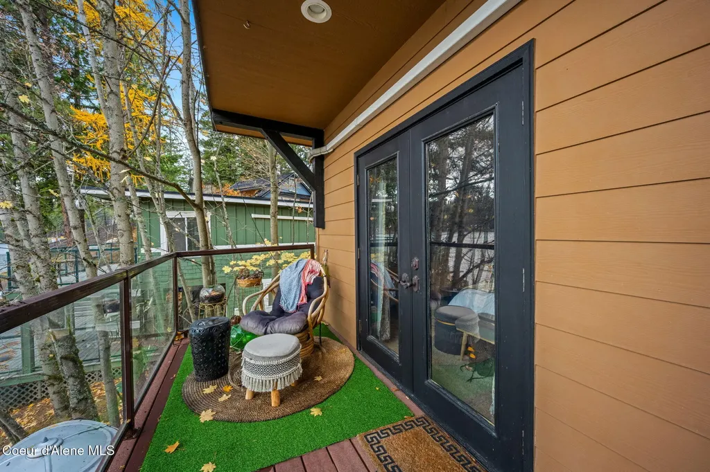 7324 E Revilo Point Road Hayden ID 83835