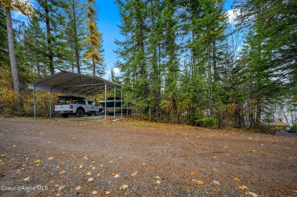 7324 E Revilo Point Road Hayden ID 83835