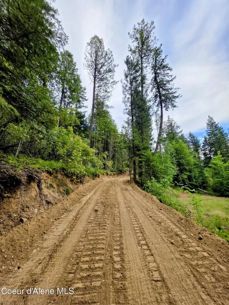 Nka Silver Creek Road Clark Fork ID 83811