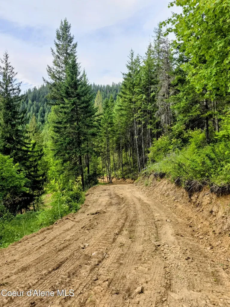 Nka Silver Creek Road Clark Fork ID 83811