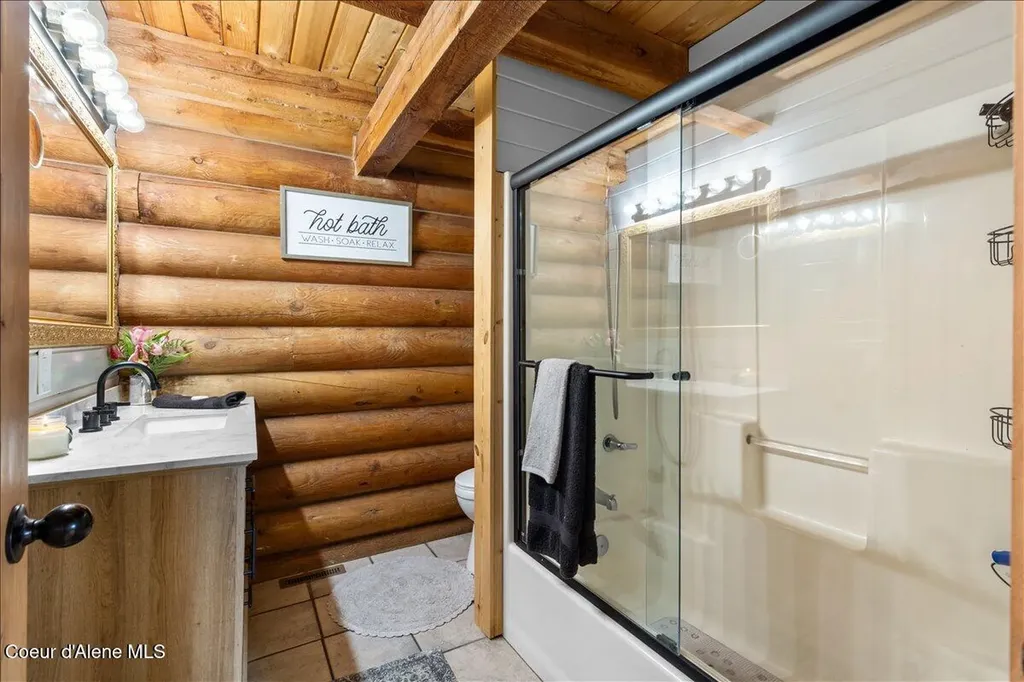2128 E Shoshone Athol ID 83801