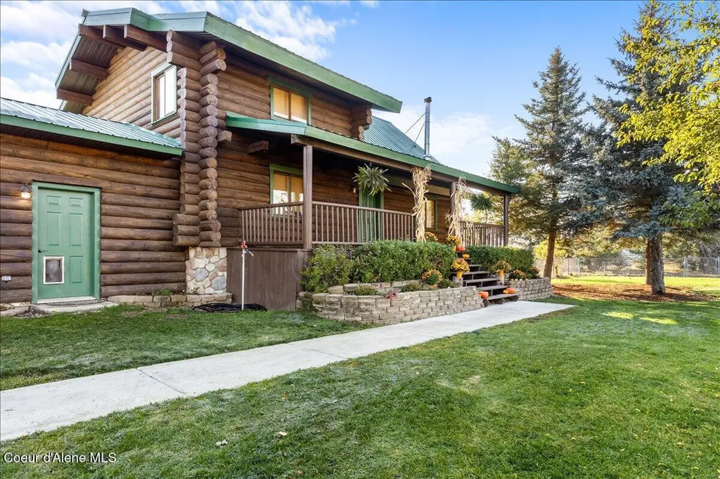2128 E Shoshone Athol ID 83801