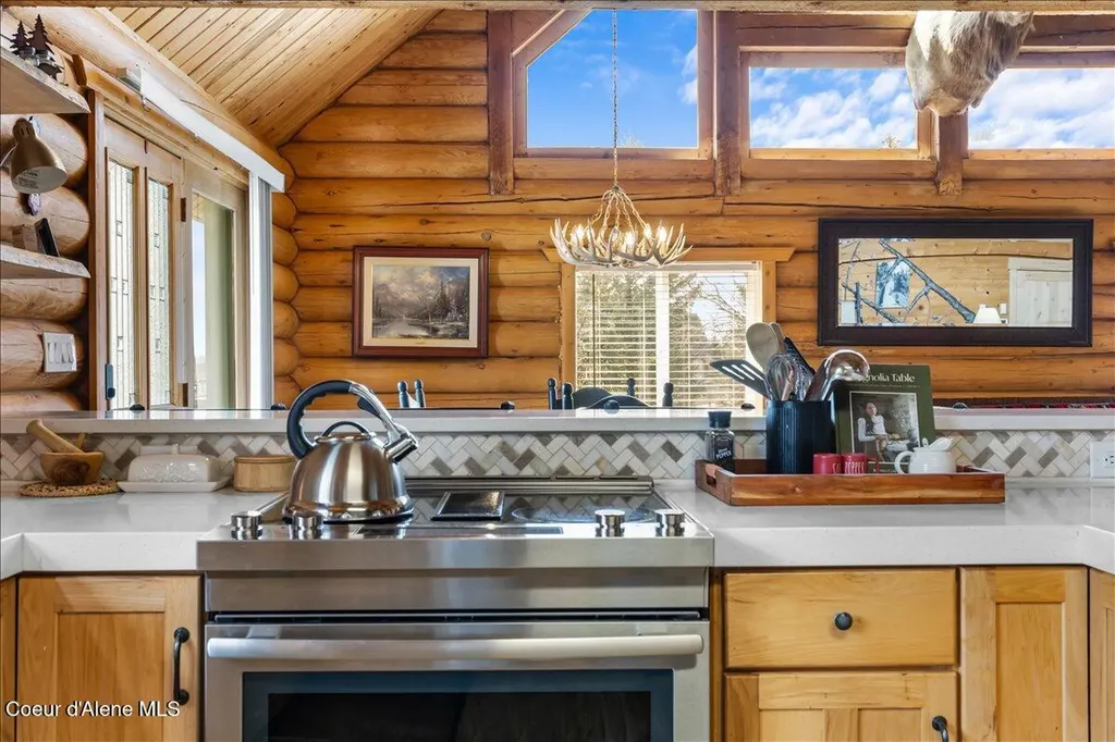 2128 E Shoshone Athol ID 83801