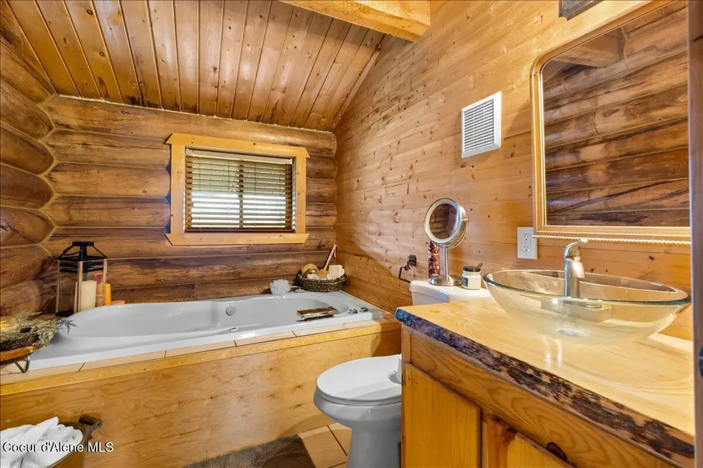 2128 E Shoshone Athol ID 83801