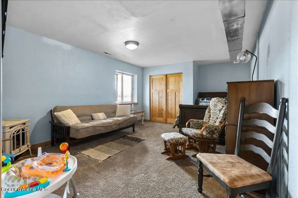 2128 E Shoshone Athol ID 83801