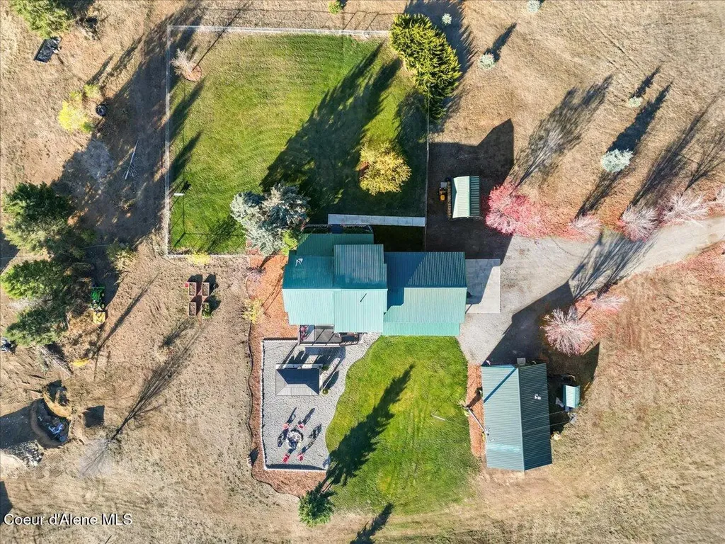 2128 E Shoshone Athol ID 83801